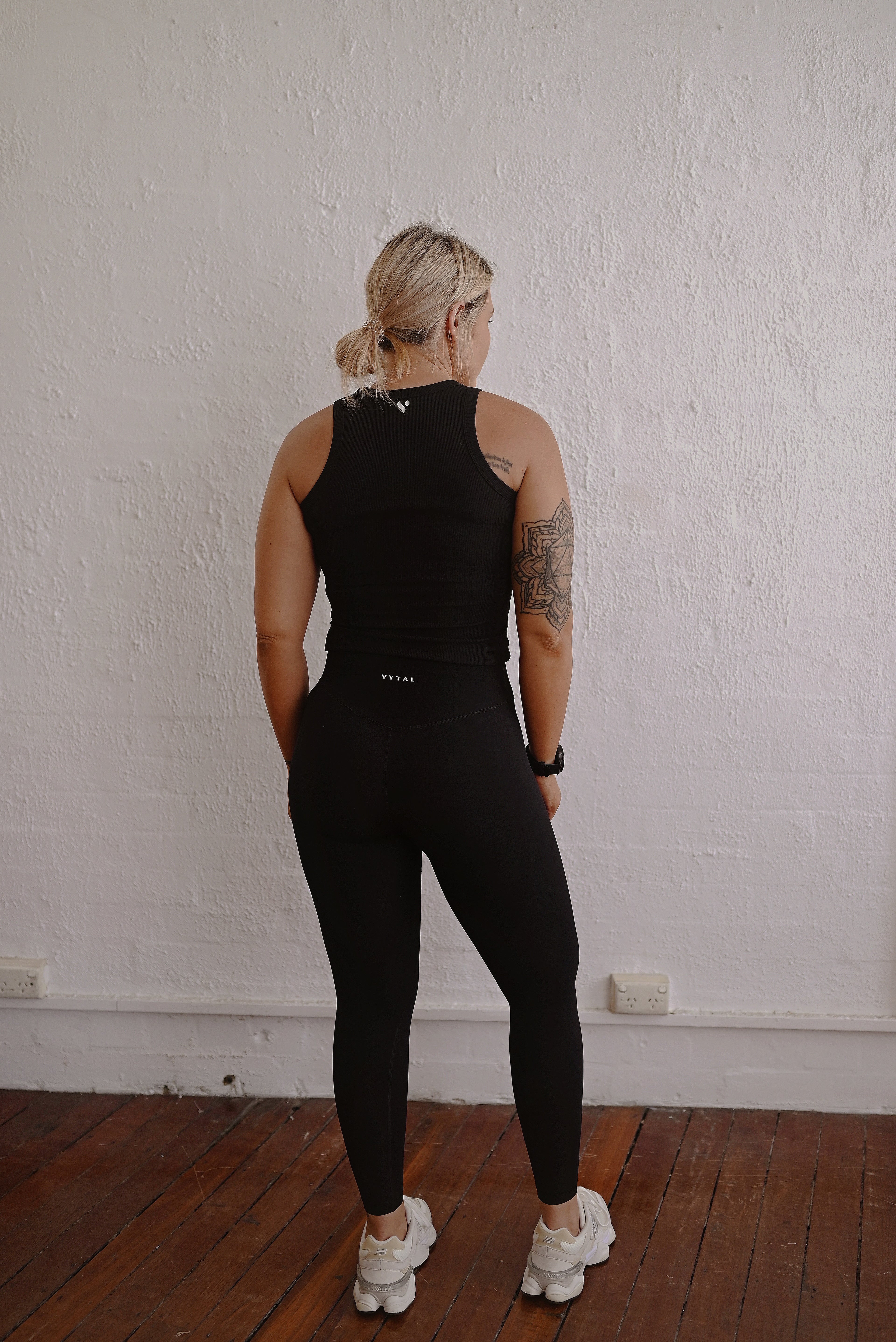 High Waisted Courtneys - Ankle Length Leggings